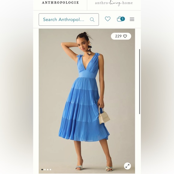 anthropologie v neck tiered pleated dress Anthropologie V neck tiered pleated dress, size 12 US, blue
